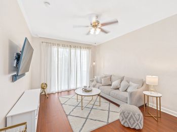 4515 Briar Hollow Place