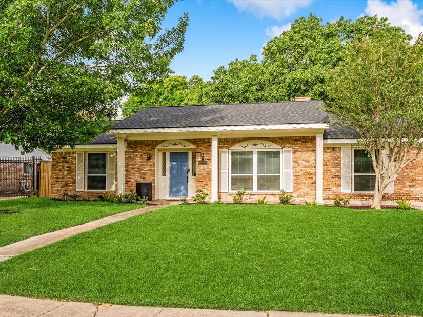 11314 Hillcroft Avenue, Houston TX 77035