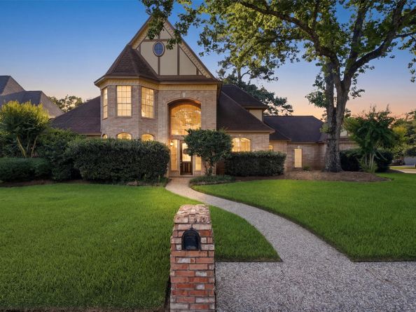5819 Rocky Brook Drive, Houston TX 77345