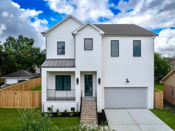 4009 Newshire Drive, Houston TX 77025