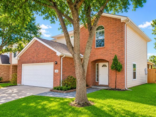 4818 S Fairfax Village Circle, Spring TX 77373