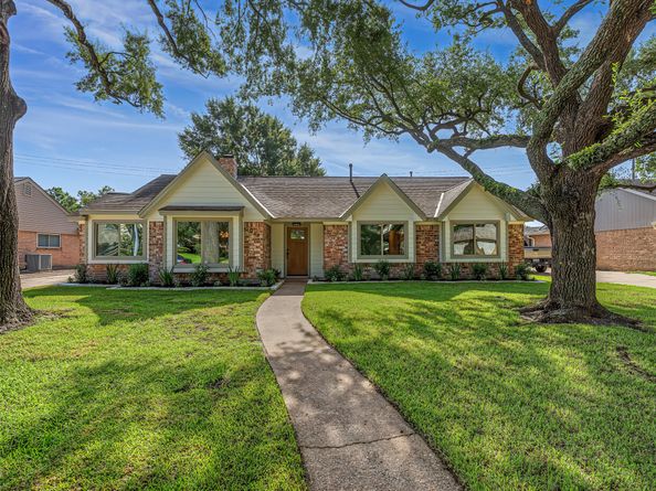 2014 Elmgate Drive, Houston TX 77080