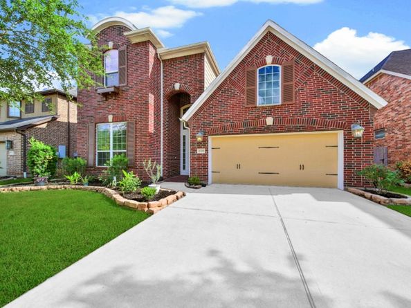 6718 Sotoria Lane, Sugar Land TX 77479