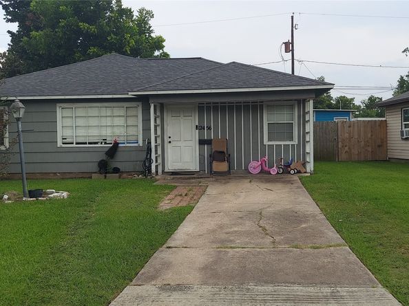 12456 Yancy Drive, Houston TX 77015