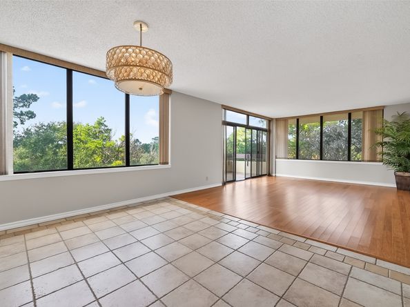 14655 Champion Forest Drive 502, Houston TX 77069