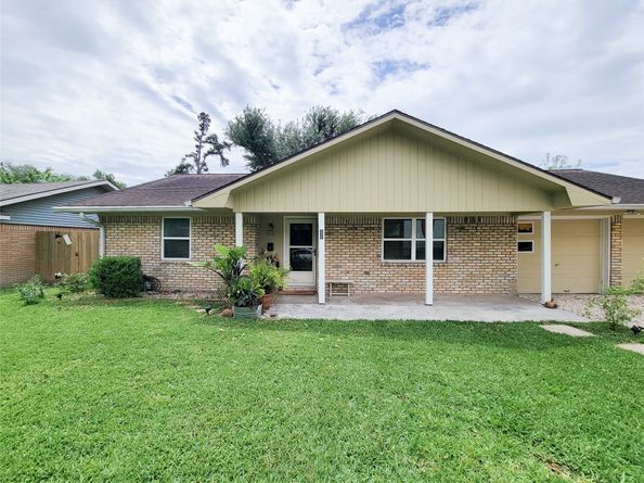 9531 Weatherwood Drive, Houston TX 77080