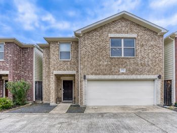 3728 Main Poplar Drive
