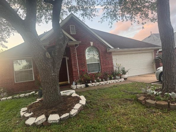 11126 Riverbank  Ridge Lane, Houston TX 77089
