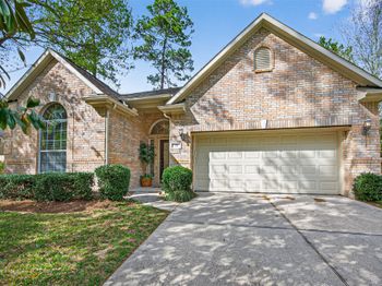 22 W Windsor Hills Circle