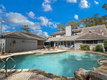 1123 Candlelight Lane