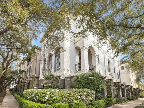 5401 Ashby Street, Houston TX 77005