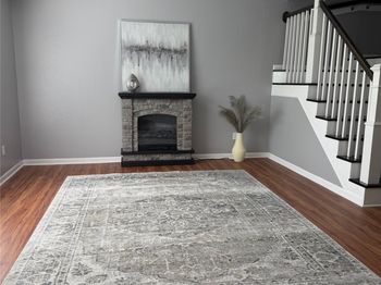 1831 Sherwood Forest Street