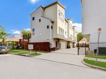 1902 Fletcher Street