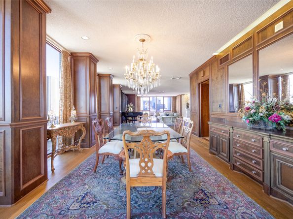 2016 Main Street PH 6, Houston TX 77002