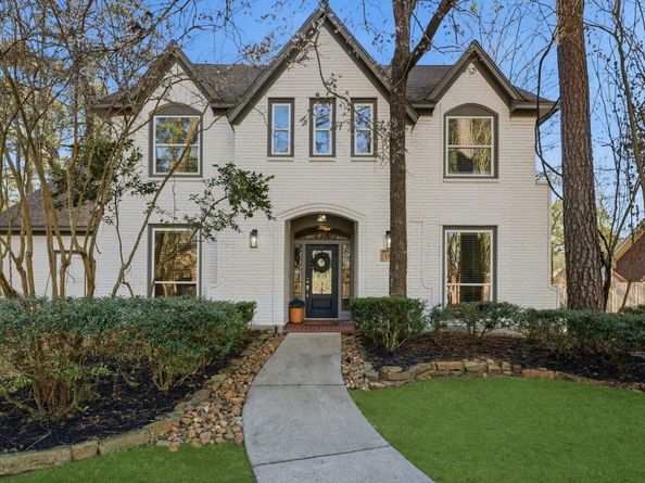 134 Quiet Oak Circle, The Woodlands TX 77381