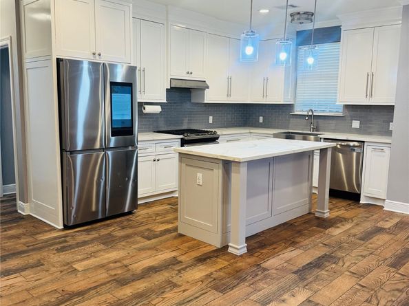 5317 Higgins Street, Houston TX 77033