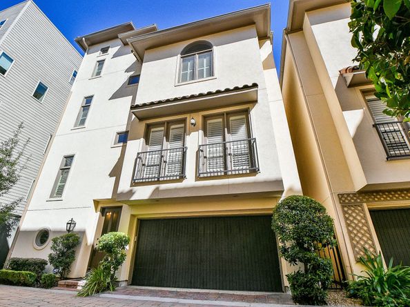 4826 Austin Street, Houston TX 77004