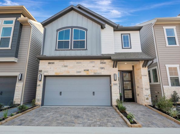 16043 Hayes Park Drive, Houston TX 77079