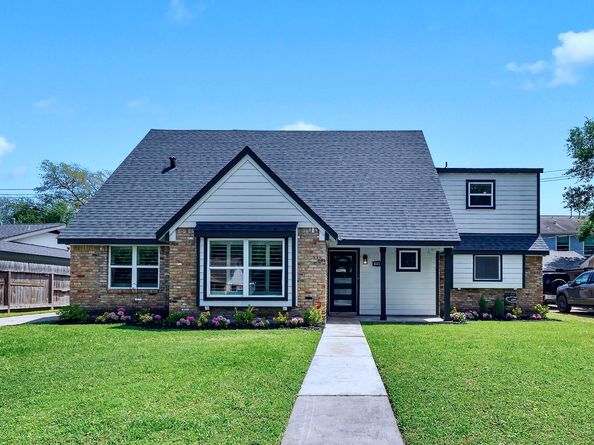 4410 Deer Lodge Drive, Houston TX 77018