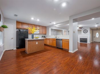 15823 Kings Cypress Lane