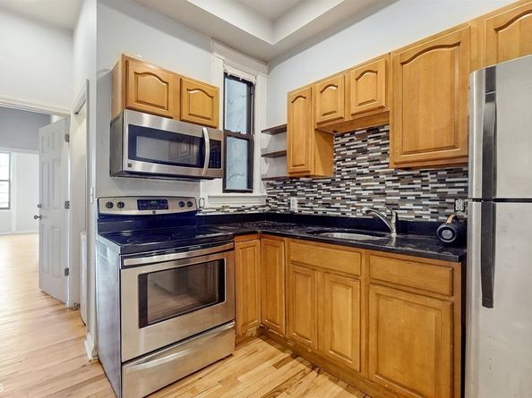 244 Webster Ave 2L, Jersey City NJ 07307