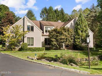 90 W Lyon Farm Drive