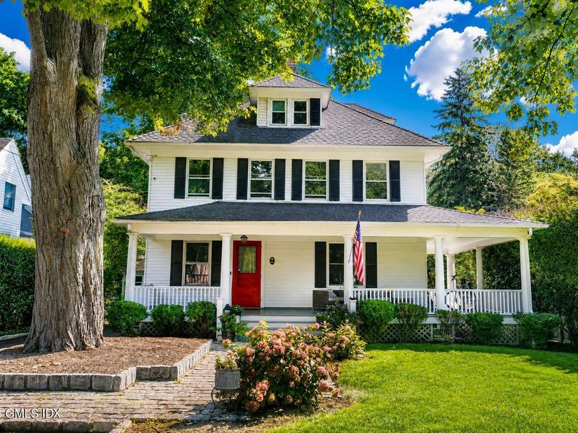 14 Highview Avenue, Greenwich CT 06830