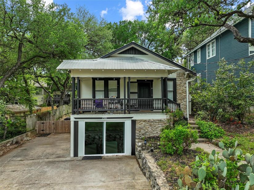 2301 W 10th ST, Austin TX 78703