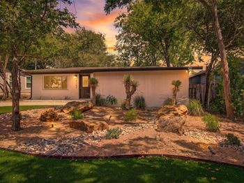 3705 Tower View CT