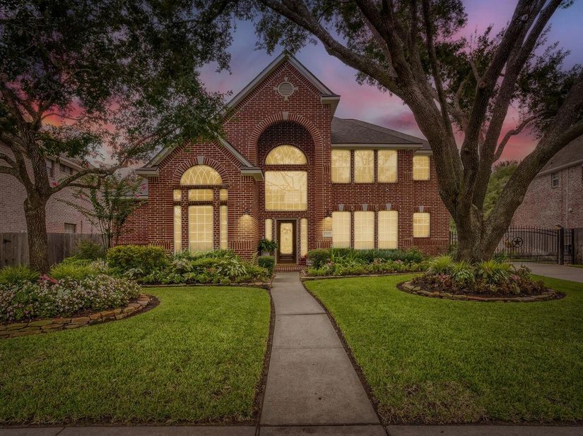 17335 W Copper Lakes DR, Houston TX 77095