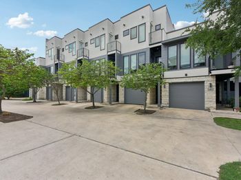 2300 S 5th ST