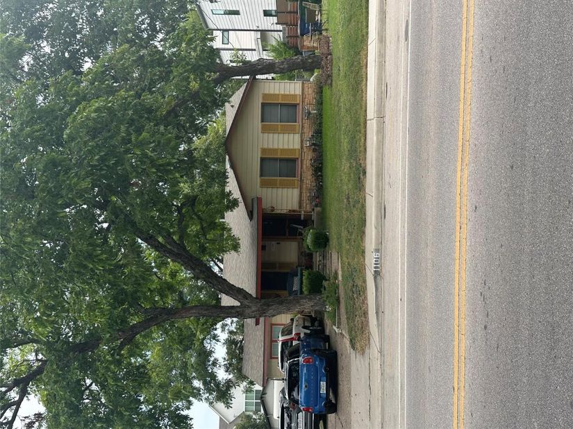 1106 Justin LN, Austin TX 78757