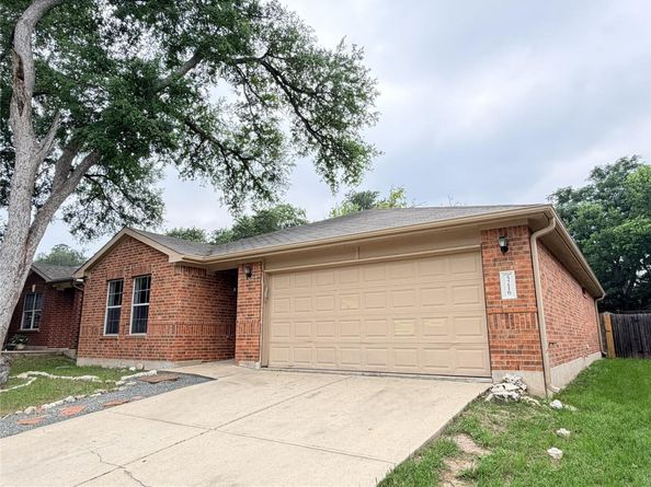 5216 English Glade DR, Austin TX 78724