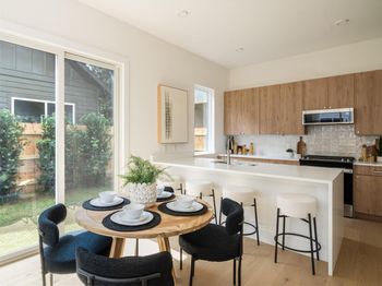 6409 Bradsher