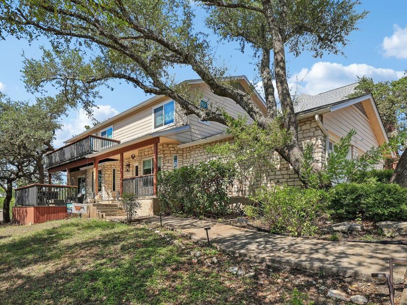 9200 Ashton RDG, Austin TX 78750