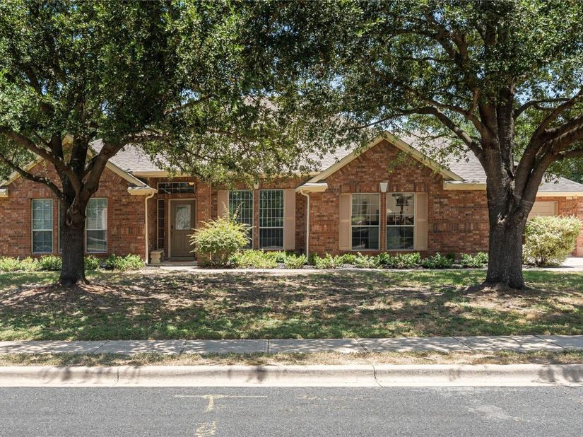 12409 Gun Metal DR, Austin TX 78739