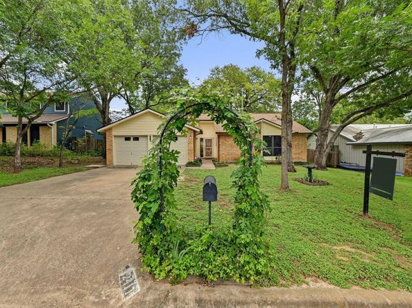 2411 Roehampton DR, Austin TX 78745