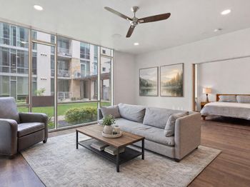 1600 Barton Springs RD