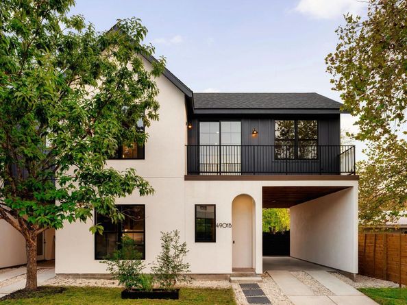 4901 Gladeview DR B, Austin TX 78745