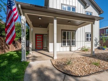 3129 Govalle Ave