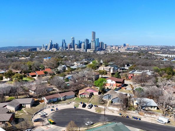 1904 Valley Hill CIR, Austin TX 78741