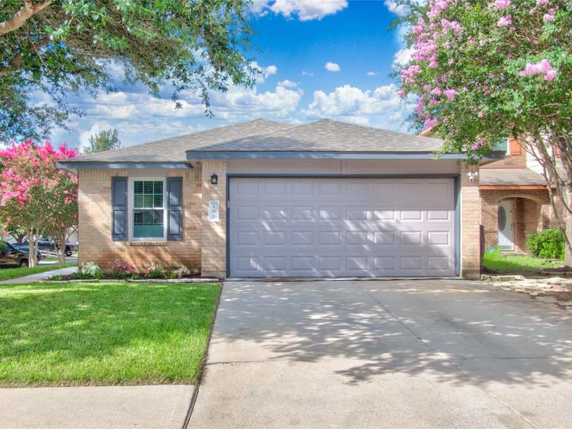 101 Texas Ash CV, Manchaca TX 78652
