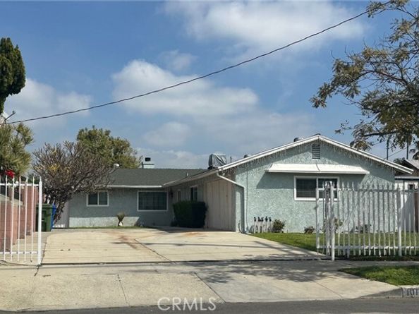 10118 Telfair, Pacoima (los Angeles) CA 91331