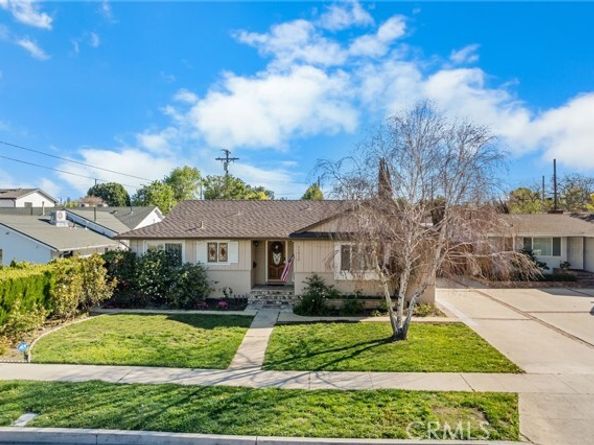 23032 Mobile, West Hills (los Angeles) CA 91307