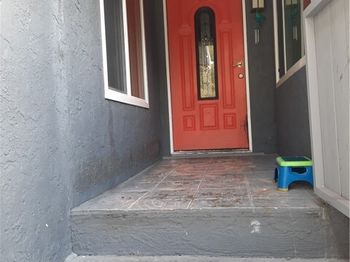 2066 el moran Street