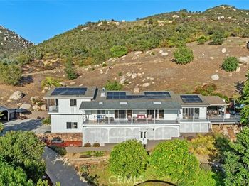 775 Old Oak Ridge