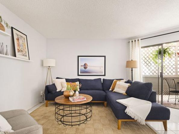 110 N Everett 103, Glendale CA 91206