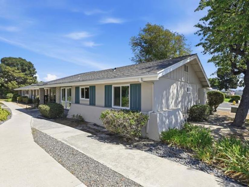 3760 Vista Campana 20, Oceanside CA 92057