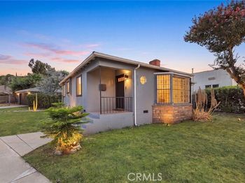 2500 Carlos St