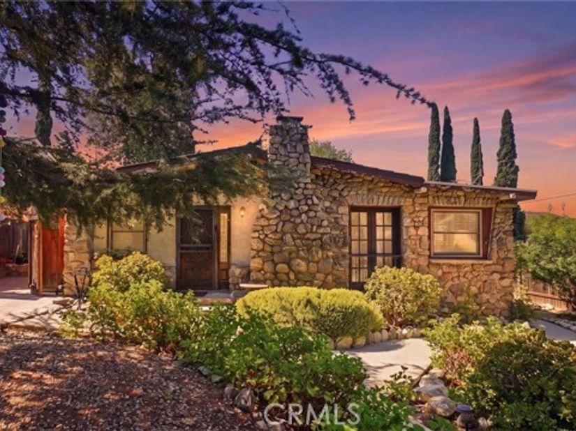 7276 Summitrose Street, Tujunga (los Angeles) CA 91042